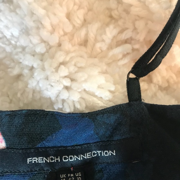 Pleated crop French Connection top - Picture 3 of 3